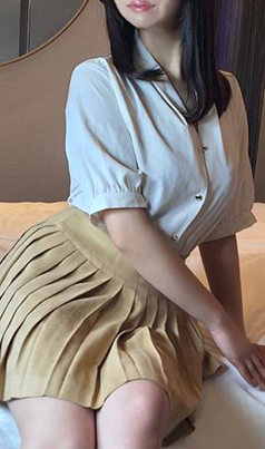 神崎 玲奈